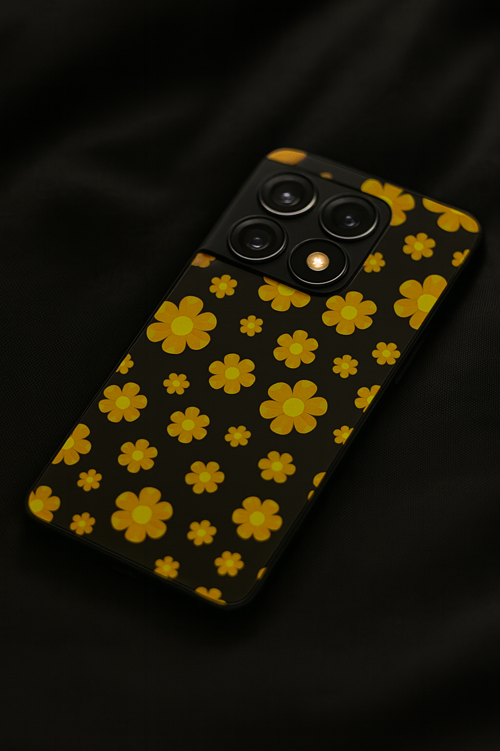 Daisy yellow Premium Glass Back Cover For One Plus 13, 12, 11, 10, Nord Series