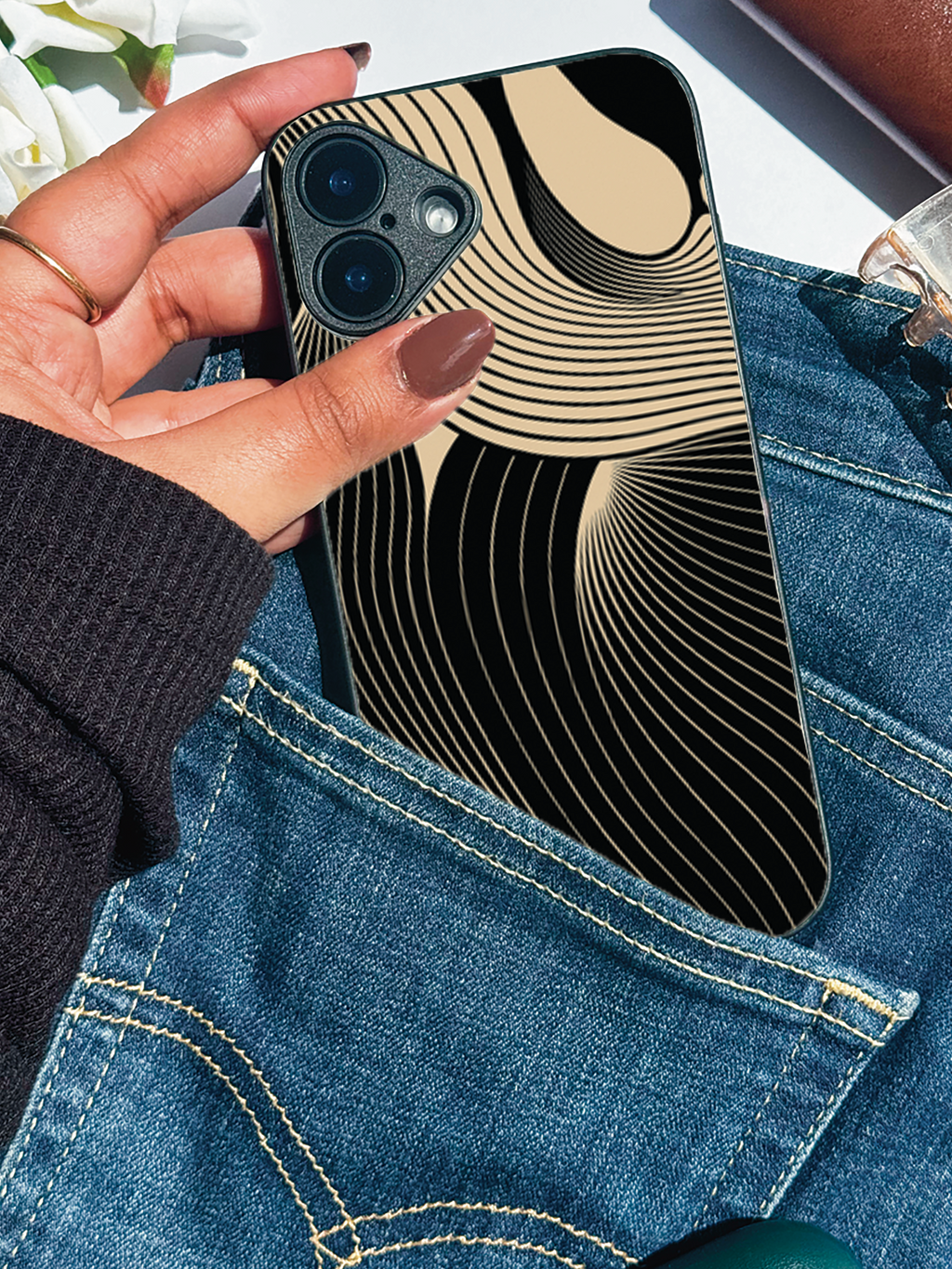 Heart Sprinkle Printed Glass Back iPhone Covers (11–16) Series | Aesthetic Designs